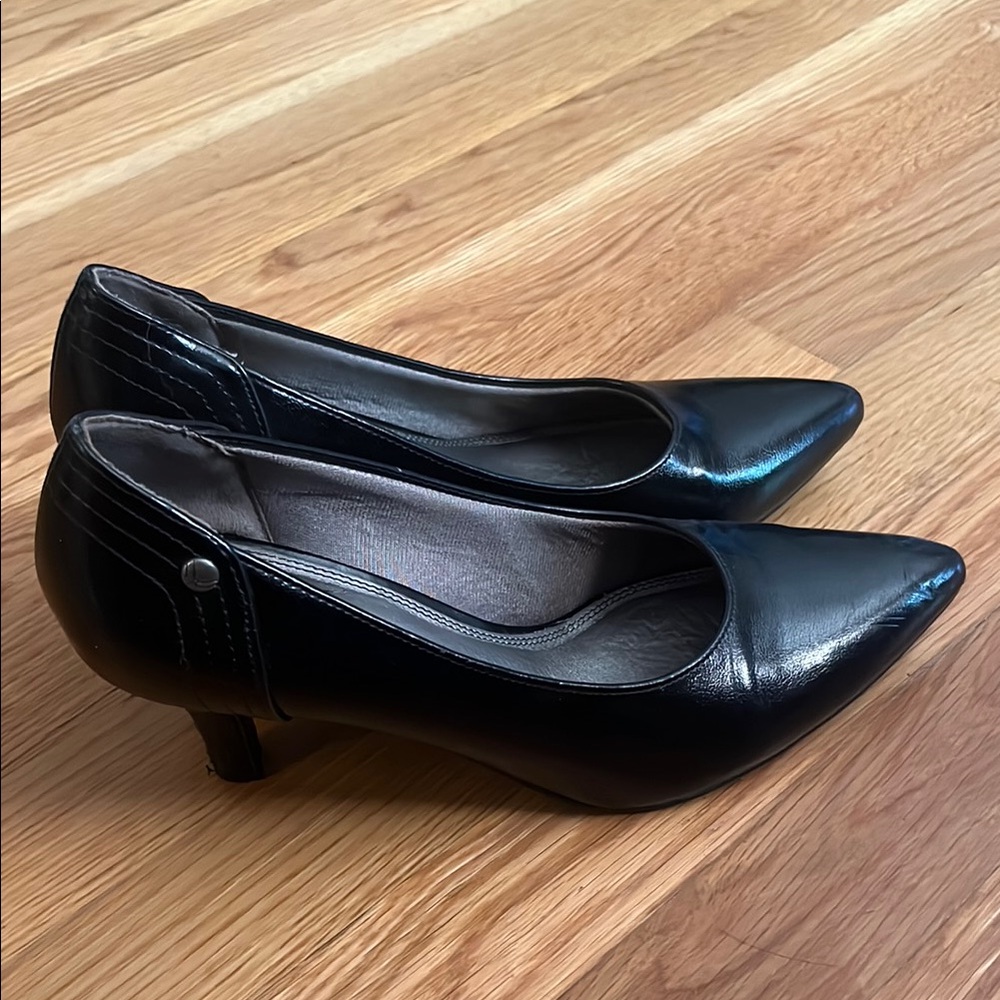Elegant Black Women's Heels. EU 38.5.    US 7.5